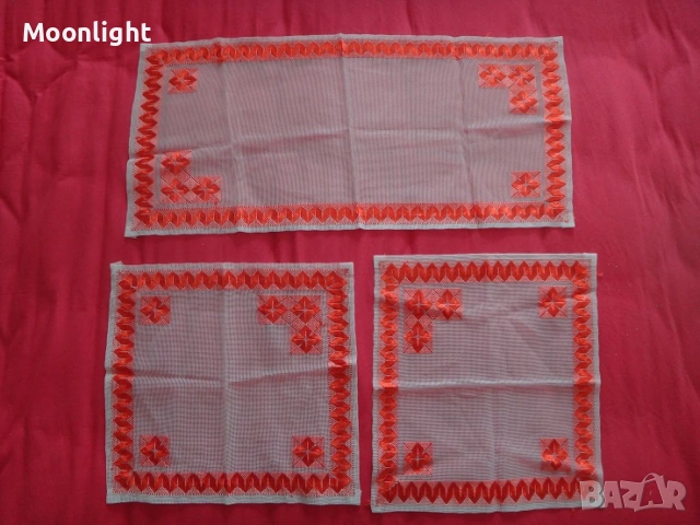 Тюлени покривки, снимка 10 - Покривки за маси - 53221431