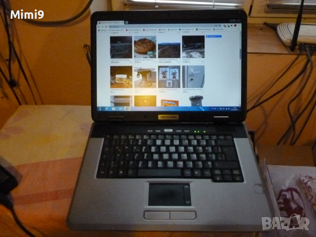 Лаптоп Medion md96290, снимка 1 - Лаптопи за работа - 36194494