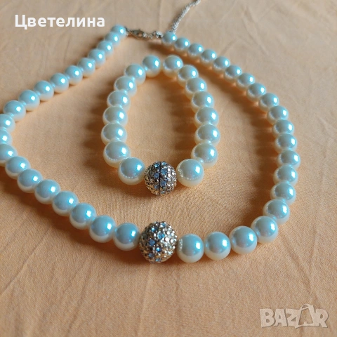 Комплект перлени гривна и колие, снимка 2 - Колиета, медальони, синджири - 53690596