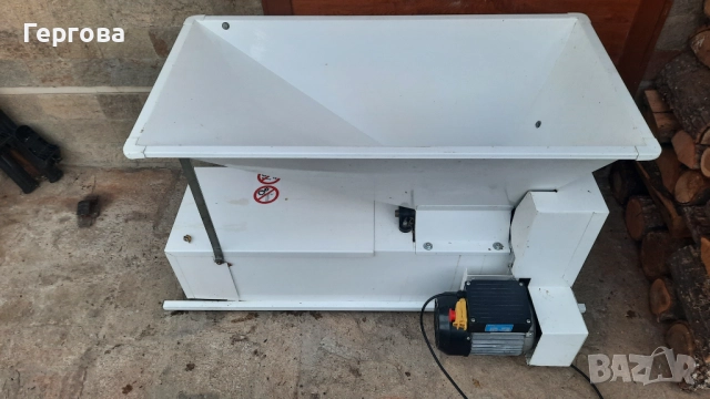 Машина за мелене на грозде