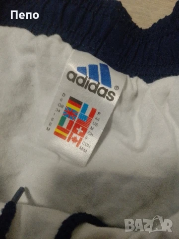 Гащи Adidas , снимка 2 - Къси панталони - 50847964