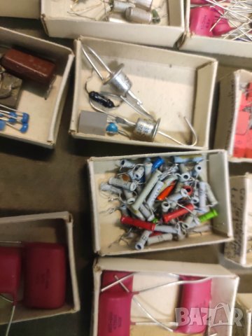 Продавам кондензатори, снимка 6 - Друга електроника - 44394854