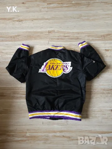Оригинално мъжко бомбър яке Primark x LA Lakers NBA x LeBron James, снимка 3 - Якета - 49843853
