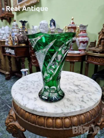 Прекрасна антикварна колекционерска немска кристална ваза 