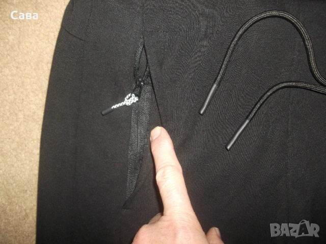 Ватирано долнище BERSHKA  дамско,М-Л, снимка 2 - Спортни екипи - 53276559