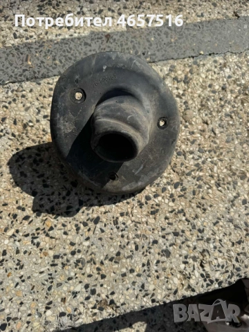 Гумено уплътнение(маншон) на кормилен пърт на Ауди Audi A8 H4 D4 само за 10лв. 4h1419523, снимка 2 - Части - 52509119