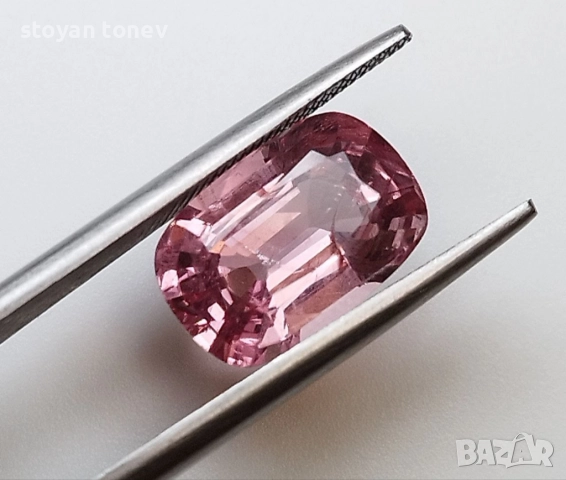 Стилен шпинел в изискан Падпараджа цвят 3.68кт.! Нов! , снимка 9 - Други - 51445800