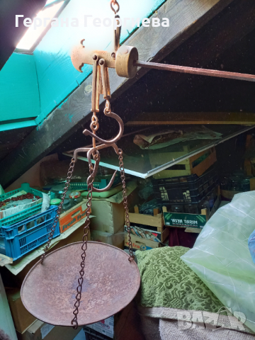 Старинен кантар с топуз