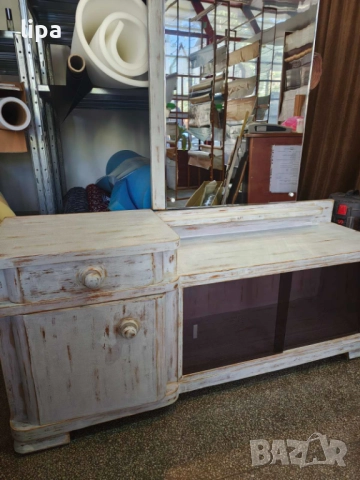 Винтидж шкаф за телевизор обувки тоалетка огледало, снимка 6 - Шкафове - 51770446