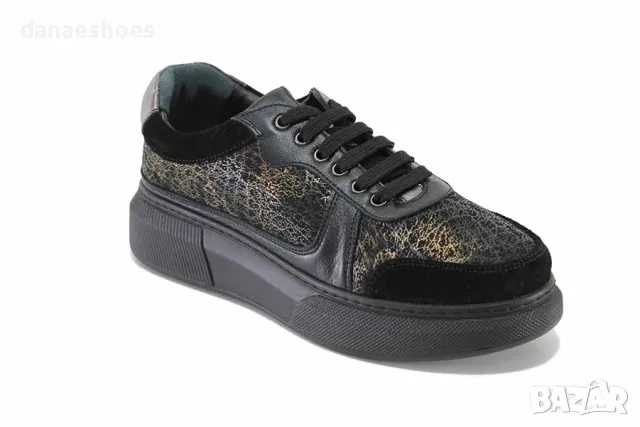 Дамски спортни обувки от естествена кожа в черно , снимка 2 - Дамски ежедневни обувки - 47205148