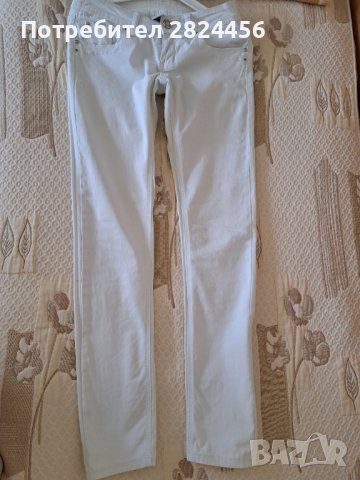 Дамски изчистен бял панталон , снимка 1 - Панталони - 40625818