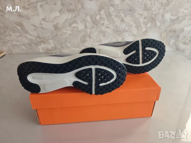 Оригинални маратонки Nike, снимка 3 - Маратонки - 55975274