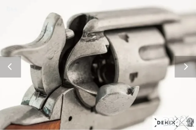 Револвер Peacemaker, калибър .45, 4.75", САЩ 1873 год., Denix, 1186/G, снимка 7 - Антикварни и старинни предмети - 56166493