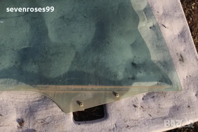 Стъкло задно дясно Пежо 307 2002 СВ Peugeot 307sw, снимка 2 - Части - 48580229