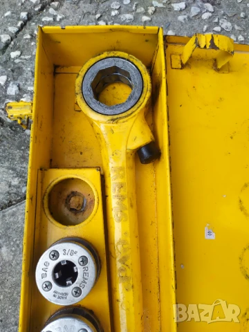 Винторезка - ръчна резбонарезна машина Rems Eva , снимка 3 - Други инструменти - 51040108