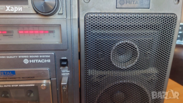 Радио касетофон /Ghettoblaster/Hitachi TRK-9140E, снимка 5 - Радиокасетофони, транзистори - 53387149