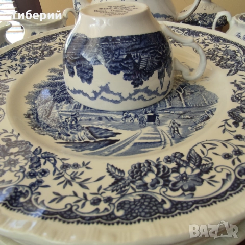 Порцеланов сервиз за чай/чинии плитки Royal Tudor Ware, снимка 8 - Сервизи - 52162533