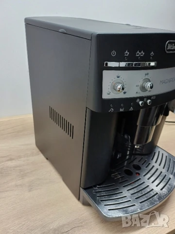 Продавам кафемашина DeLonghi Magnifica ESAM3200, снимка 3 - Кафемашини - 50996629