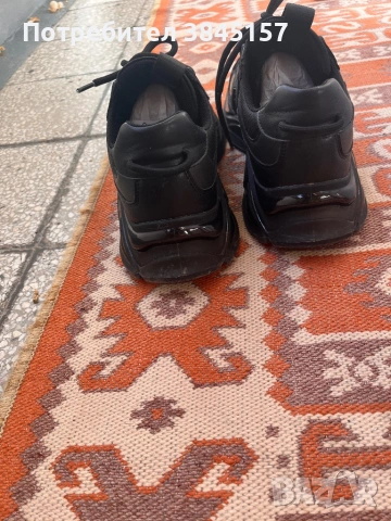 Обувки Guess bellu, снимка 4 - Маратонки - 53817025