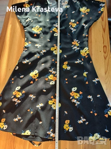 Рокля M/L, снимка 6 - Рокли - 53867977