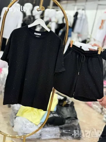 Дамски комплекти с камъни