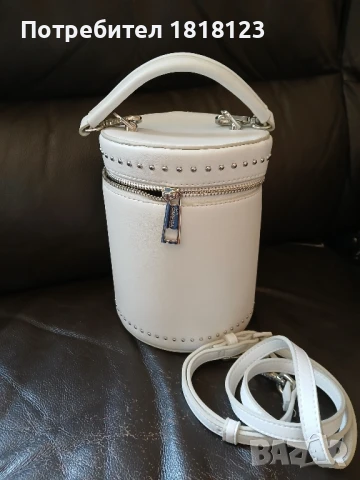 Дамска чанта CARPISA, снимка 3 - Чанти - 51080164