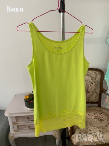 Дамски топ в размер L
