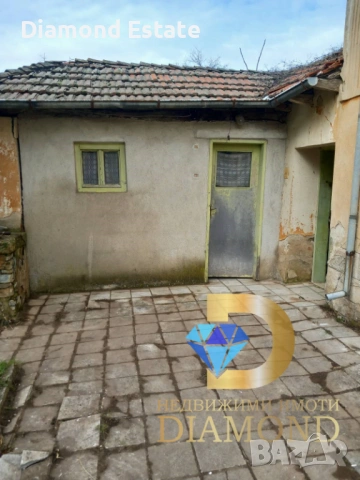 Двуетажна къща в село Голям дол, общ. Братя Даскалови, снимка 16 - Къщи - 53618025