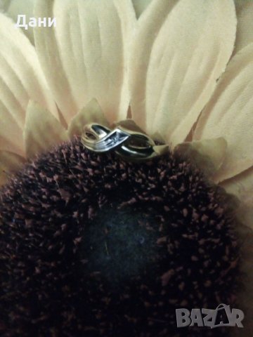 Златен пръстен с диамант, снимка 2 - Пръстени - 35563523