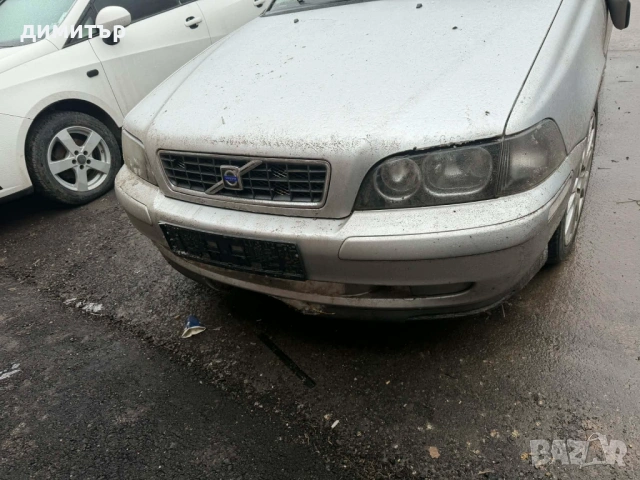 volvo v40 1.8 favelift на части волво в40 комби , снимка 9 - Автомобили и джипове - 53661170