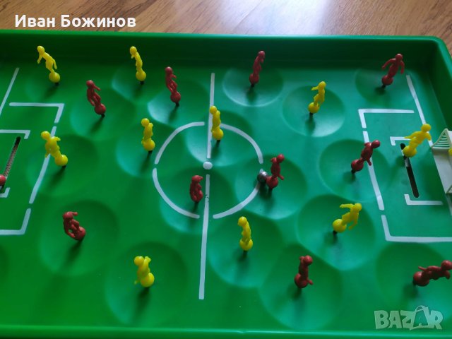 Търся вратички и топче за тази игра.