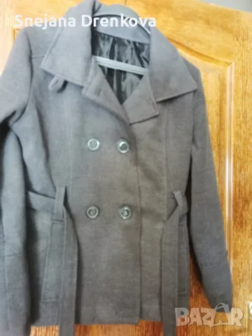 Дамско палто, снимка 2 - Палта, манта - 47338061