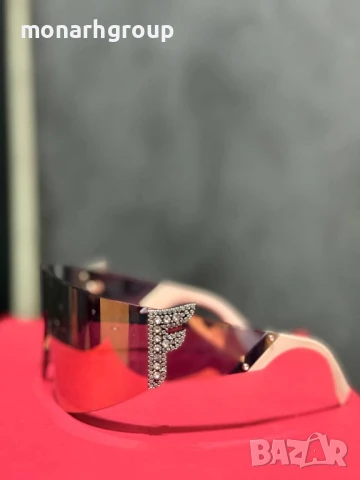 Слънчеви очила FENDI FF-0382/S / Със драскотини, снимка 4 - Слънчеви и диоптрични очила - 50800132
