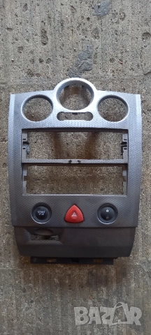 Централна конзола Renault Megane II