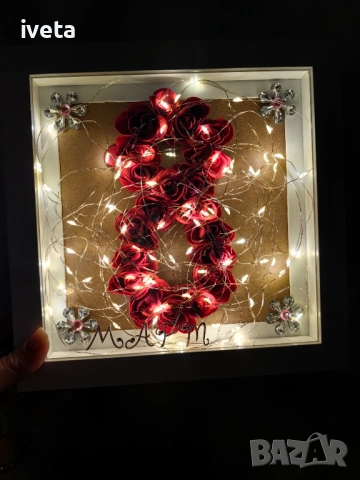 3D светеща рамка за МАМА 