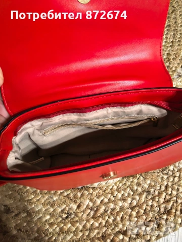 Дамска чанта /клъч червена, снимка 2 - Чанти - 53170629