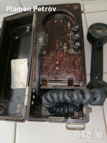 Военен телефон , снимка 2 - Антикварни и старинни предмети - 34166853