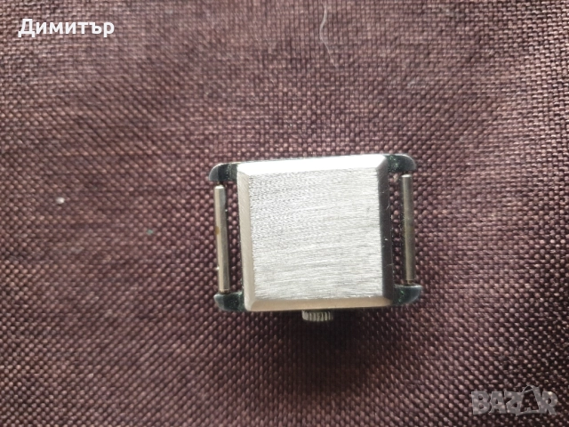 Рядък съветски дамски часовник СЛАВА