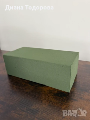 Пиафлора за естествени и изкуствени цветя, снимка 2 - Други - 50999184