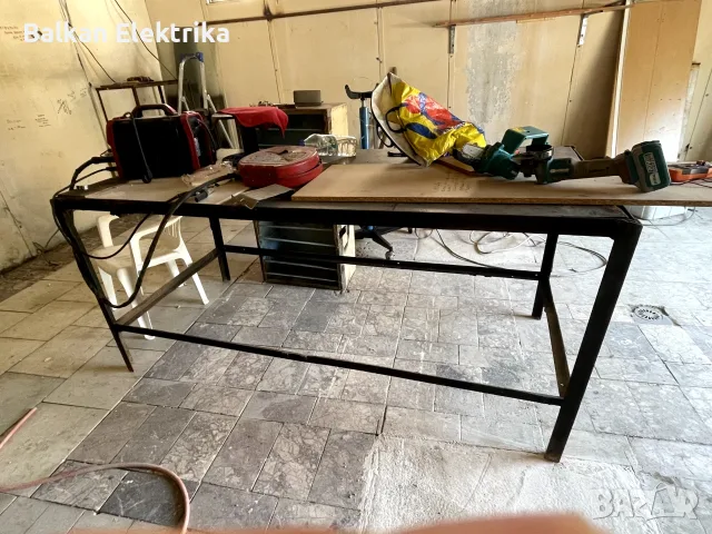 Работна маса тезгях за автосервиз, снимка 2 - Работни маси и бюра - 56166097