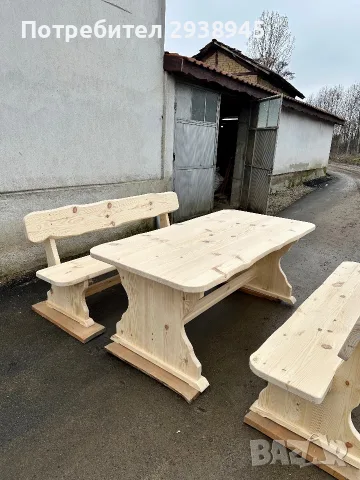 Маси пейки от масив