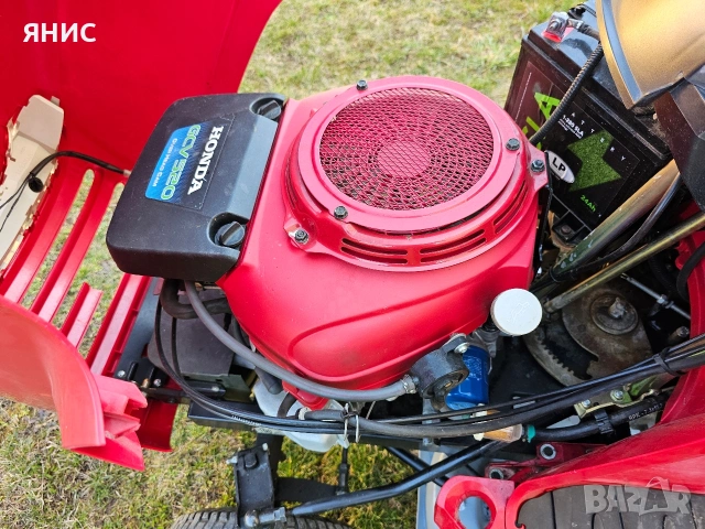 ТРАКТОРНА КОСАЧКА HONDA. ДВУЦИЛИНДРОВА. ПЕРФЕКТНА , снимка 13 - Градинска техника - 53665219