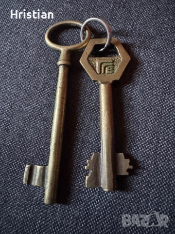Стари ключове