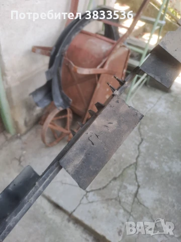 Декорстивна решетка между бронята и престилката на Vw Holf & Jetta Mk2 за тясна броня, снимка 7 - Части - 51044182