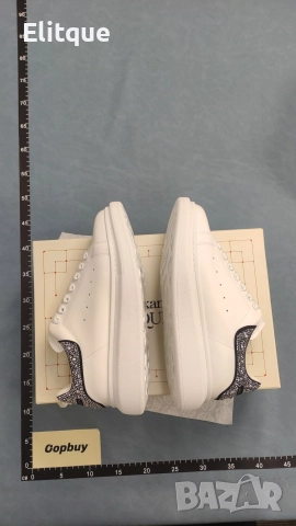 дамски маратонки Alexander McQueen , снимка 2 - Маратонки - 52778682