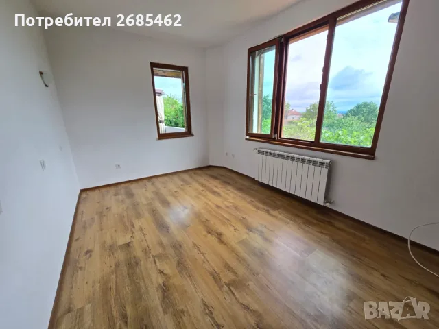 Две къщи с голям басейн с.Веселие, снимка 13 - Къщи - 55853312
