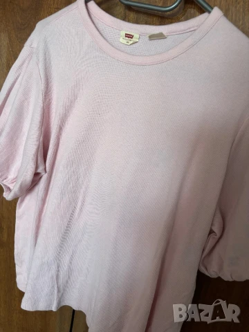 Дамска тениска levi's , снимка 2 - Тениски - 50818599