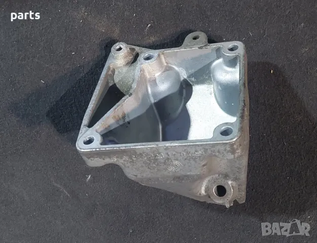 Лапа Двигател Мерцедес 3.5 Бензин 272кс.
N:889 - A2722231704, снимка 4 - Части - 47900396