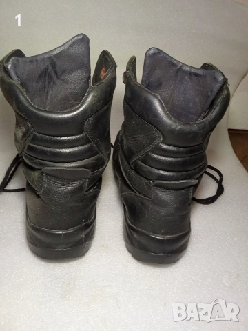 кубинки номер 40, снимка 4 - Мъжки боти - 52890065