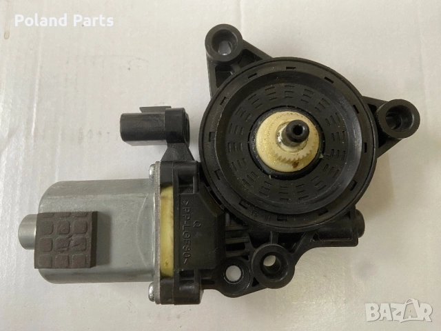 Моторче стъкло Хюндай Туксон 2018 задно ляво 83450D7000 Hyundai Tucson , снимка 2 - Части - 52165739